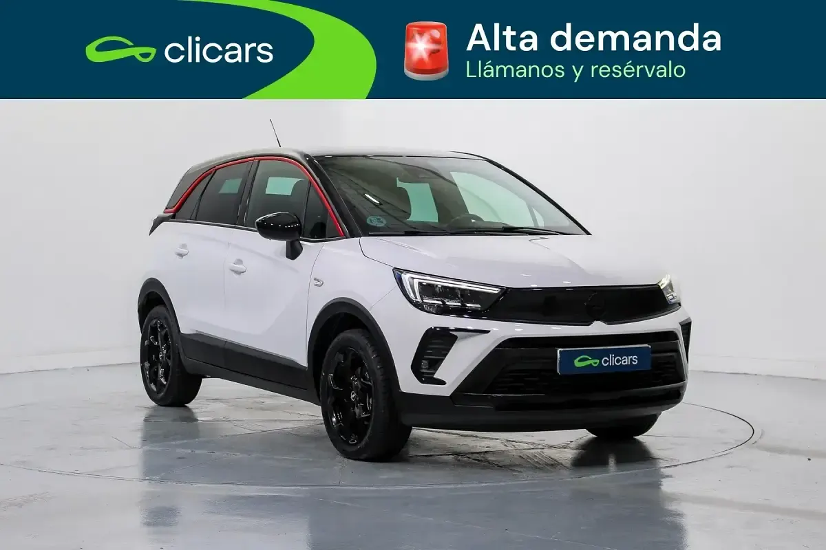 Usado Opel Crossland GS Line 130 CV (95 kW) 2022 Blanco SUV