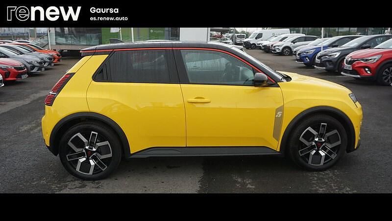 Nuevo Renault R5 Techno 88 kW (120 CV) 2025 Amarillo Utilitario