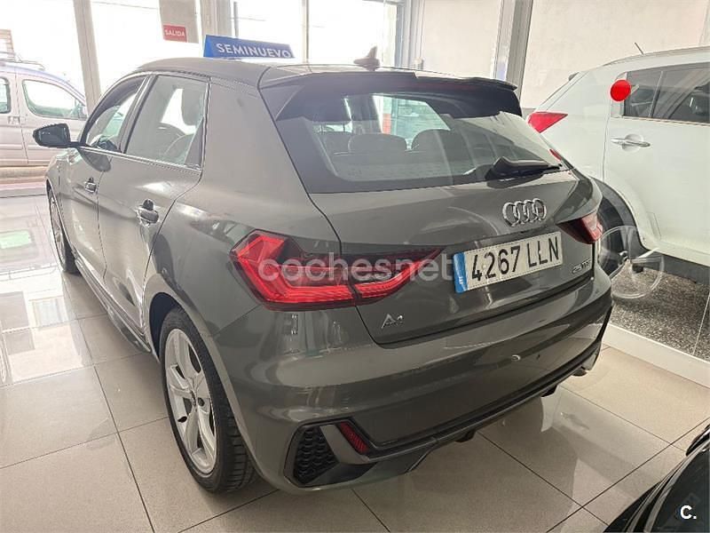 Usado Audi A1 Sportback 95 CV (69 kW) 2020 Gris / plata Utilitario