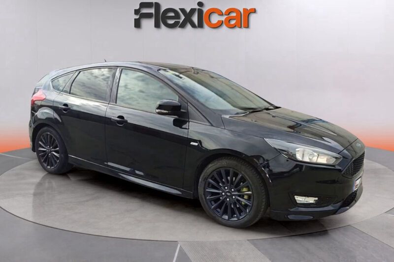 Negro Usado 2018 Ford Focus ST-Line Berlina | 10.590 € (Super precio) - Imagen 1/4