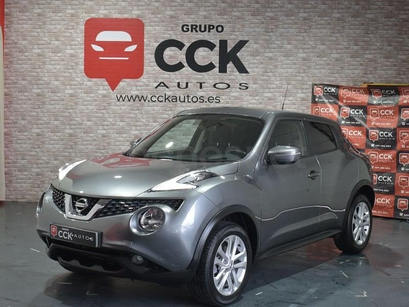 Usado Nissan Juke Acenta 110 CV (80 kW) 2017 Gris / plata SUV