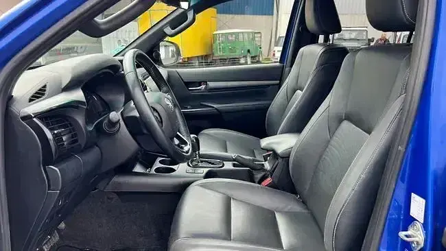 Usado Toyota HiLux 204 CV (150 kW) 2021 Azul Pickup/Camioneta