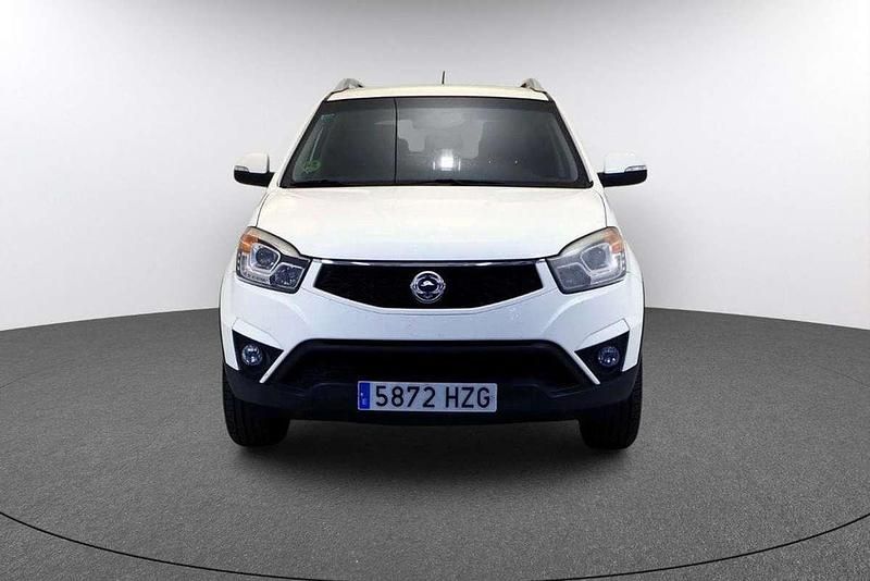 Usado Ssangyong (KGM) Korando Limited 175 CV (128 kW) 2014 Blanco SUV