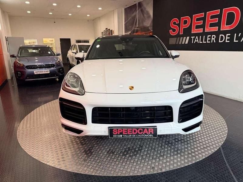 Usado Porsche Cayenne 462 CV (339 kW) 2022 Blanco SUV