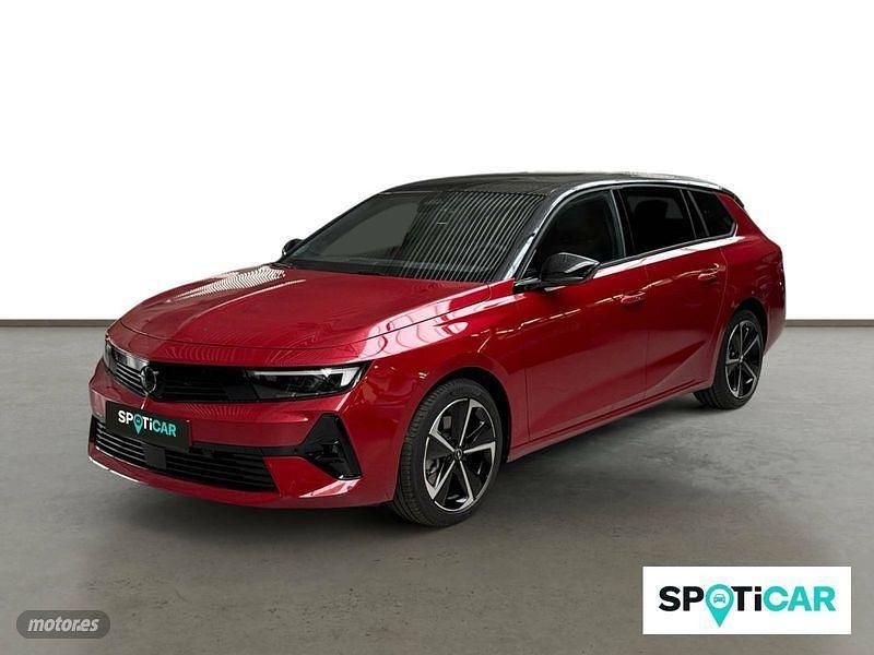 Usado Opel Astra 136 CV (100 kW) 2025 Rojo Berlina