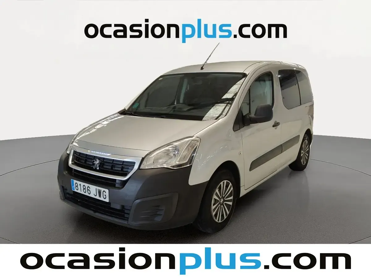 Usado Peugeot Partner Tepee Access 100 CV (73 kW) 2017 Monovolumen