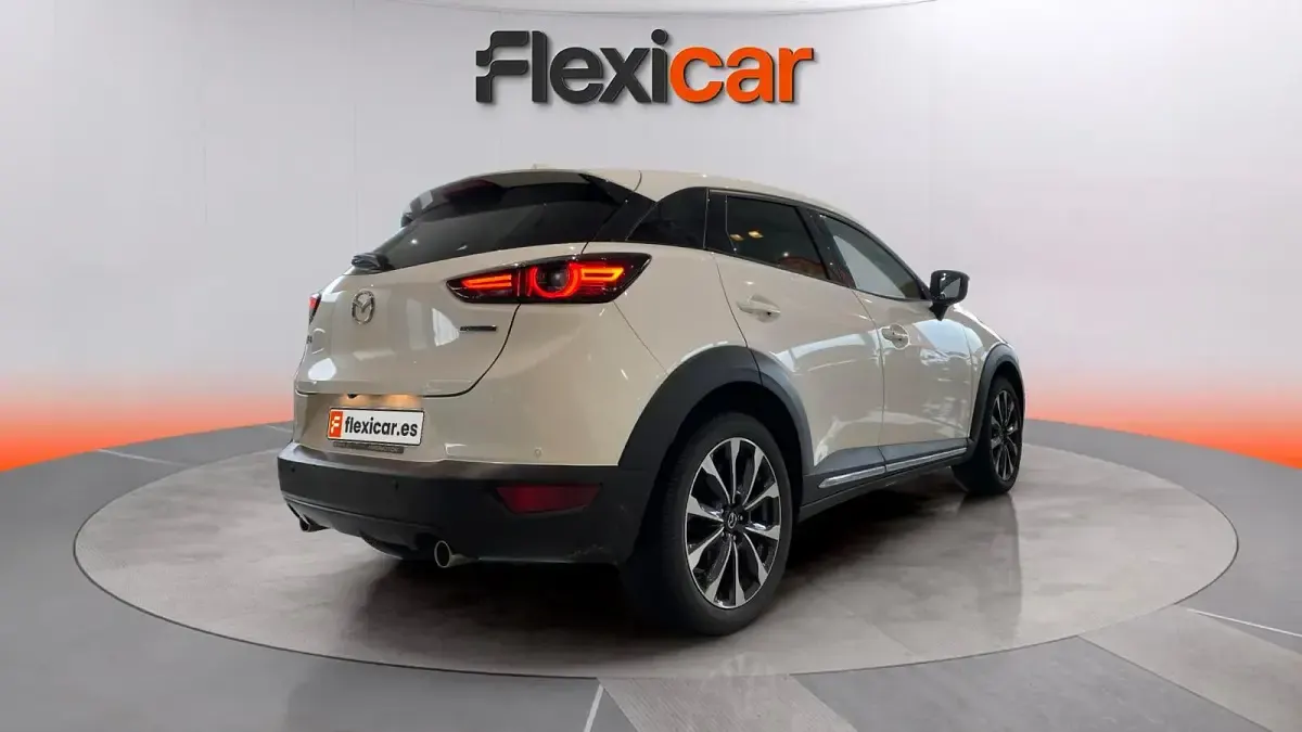 Usado Mazda CX-3 121 CV (88 kW) 2022 Blanco SUV