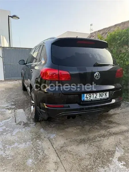 Usado VW Tiguan Sport 140 CV (102 kW) 2013 Negro SUV