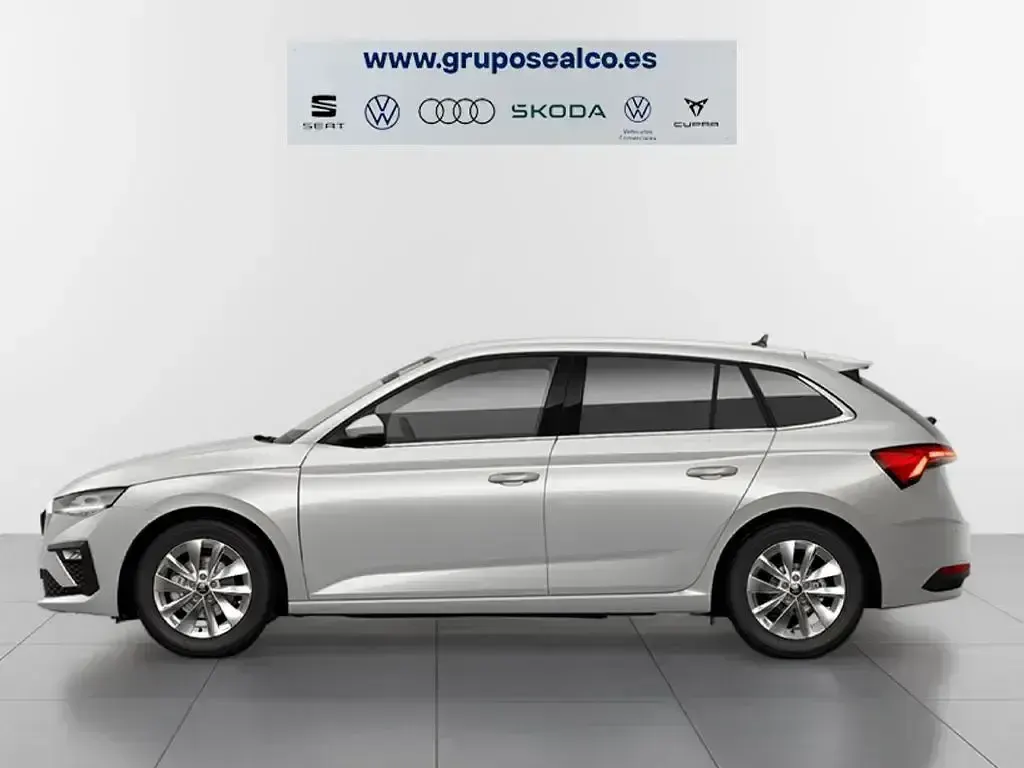 Nuevo Skoda Scala 115 CV (84 kW) 2026 Blanco Utilitario