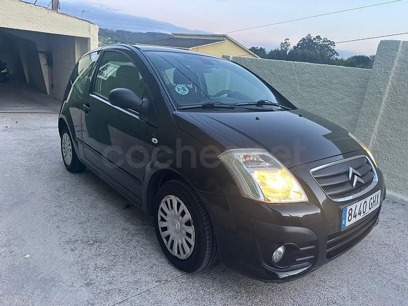 Käytetty Citroën C2 70 HP (51 kW) 2003 Musta Viistoperä