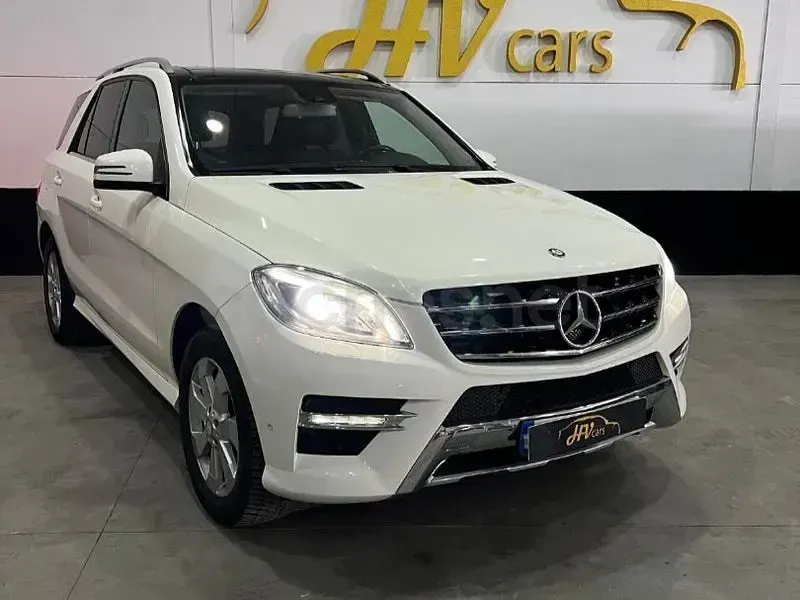 Usado Mercedes ML250 204 CV (150 kW) 2015 Blanco SUV