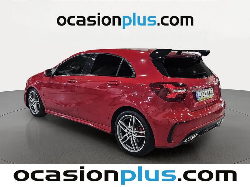 Usado Mercedes A200 136 CV (100 kW) 2018 Rojo