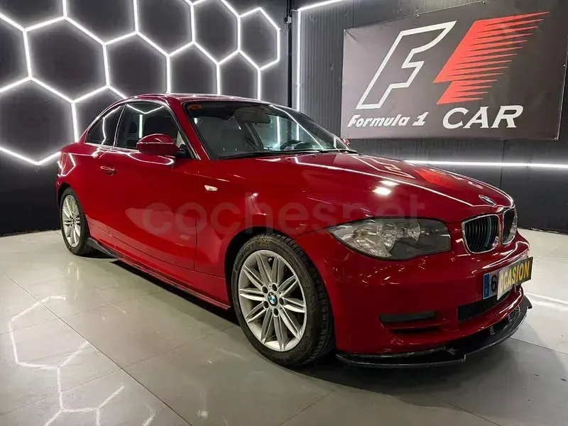 Usado BMW 120 Coupé Comfort Edition 177 CV (130 kW) 2009 Rojo Coupe