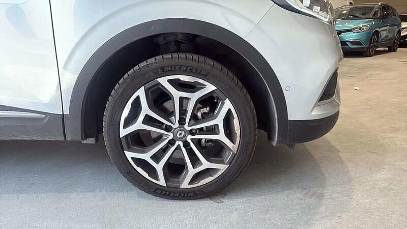Usado Renault Kadjar Techno 140 CV (102 kW) 2022 Gris SUV