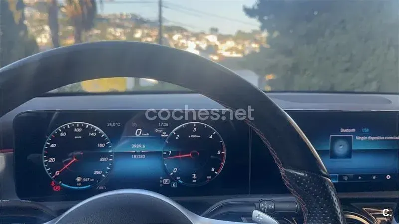 Usado Mercedes A200 150 CV (110 kW) 2021 Negro Berlina