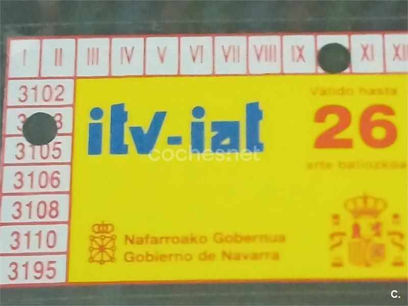 Usado Peugeot 306 Style 90 CV (66 kW) 1998 Granate Berlina