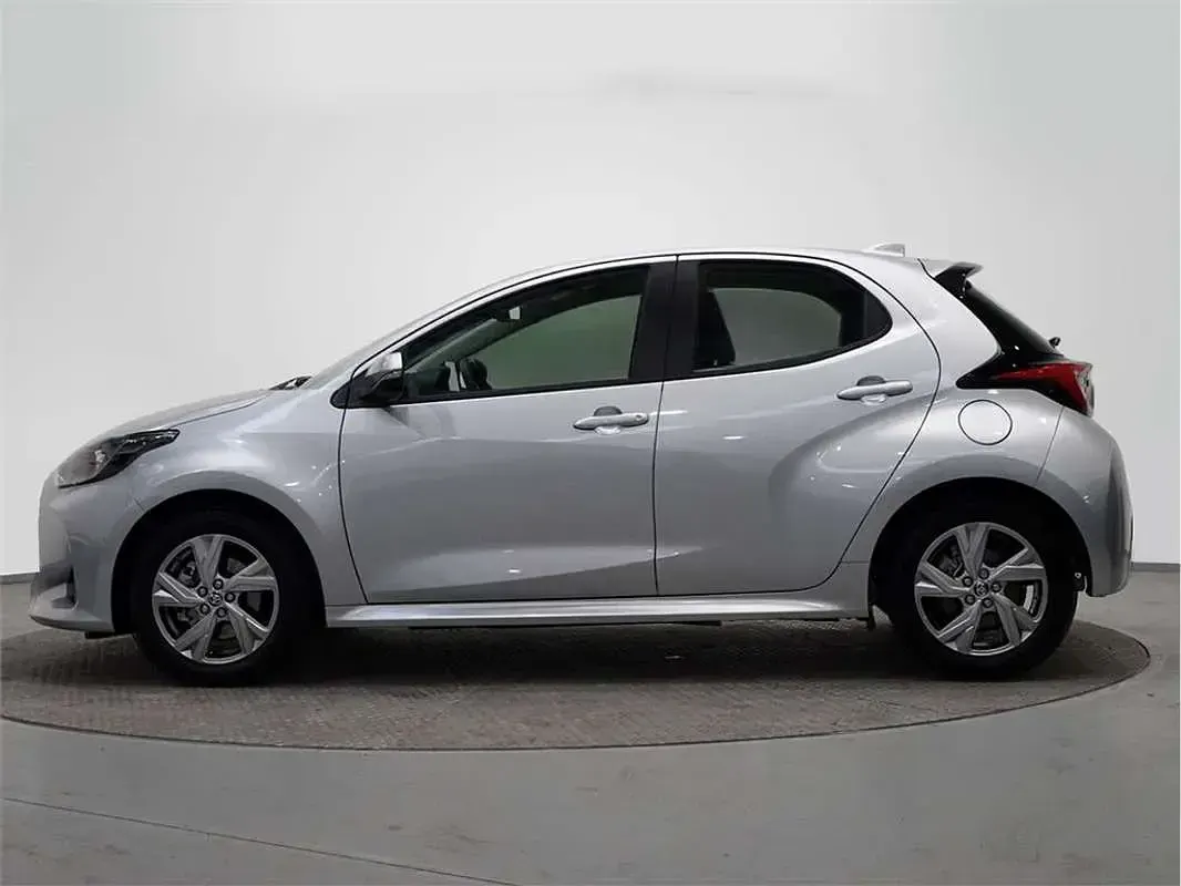 Usado Toyota Yaris Active 116 CV (85 kW) 2024 Utilitario