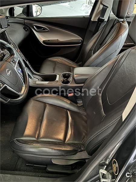Usado Opel Ampera Excellence 150 CV (110 kW) 2012 Gris / plata Utilitario