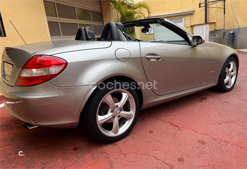 Usado Mercedes SLK200 163 CV (119 kW) 2005 Gris / plata Descapotable