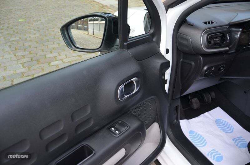 Usado Citroën C3 Feel 100 CV (73 kW) 2020 Blanco Utilitario