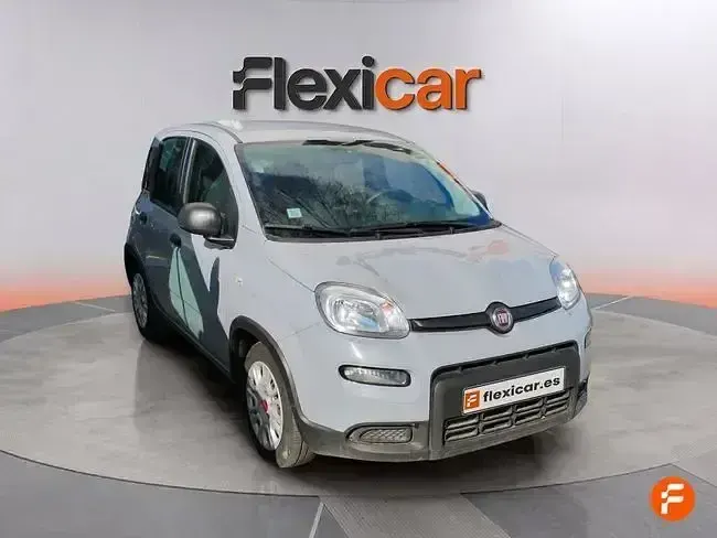Usado Fiat Panda 70 CV (51 kW) 2023 Gris Utilitario