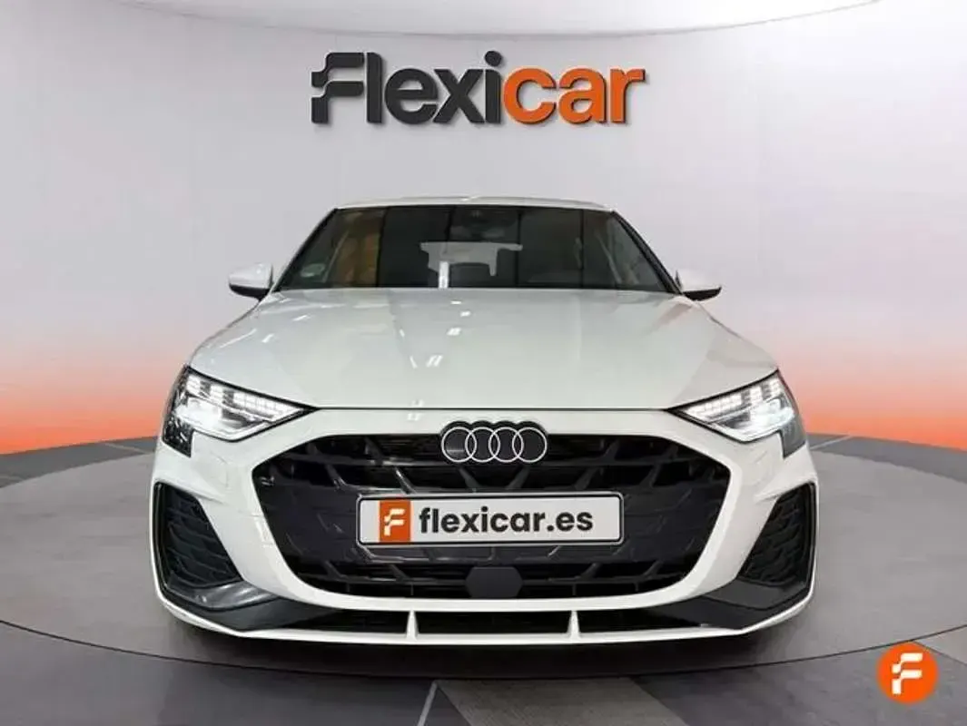 Usado Audi A3 Sportback S-Line 150 CV (110 kW) 2024 Blanco Utilitario
