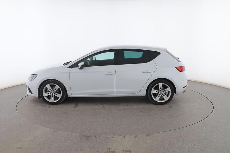 Usado Seat Leon FR 150 CV (110 kW) 2017 Blanco Berlina