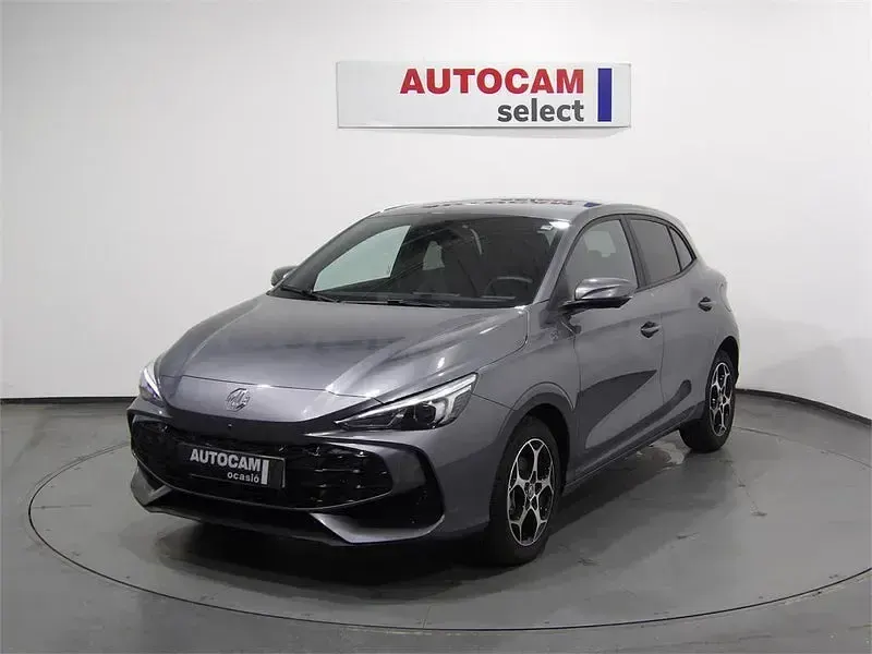 Usado MG MG3 Luxury 195 CV (143 kW) 2026 Gris / plata Utilitario