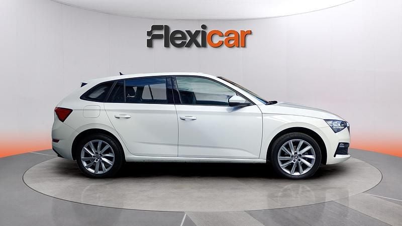 Brugt Skoda Scala Ambition 110 HK (80 kW) 2023 Hvid Hatchback
