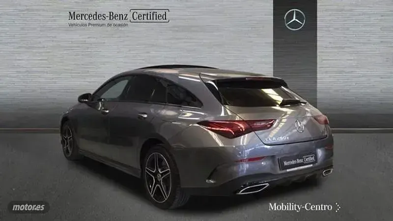 Usado Mercedes CLA250e 217 CV (159 kW) 2024 Gris Coupe
