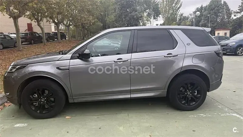 Begagnad Land Rover Discovery 5 300 HK (220 kW) 2021 Grå SUV
