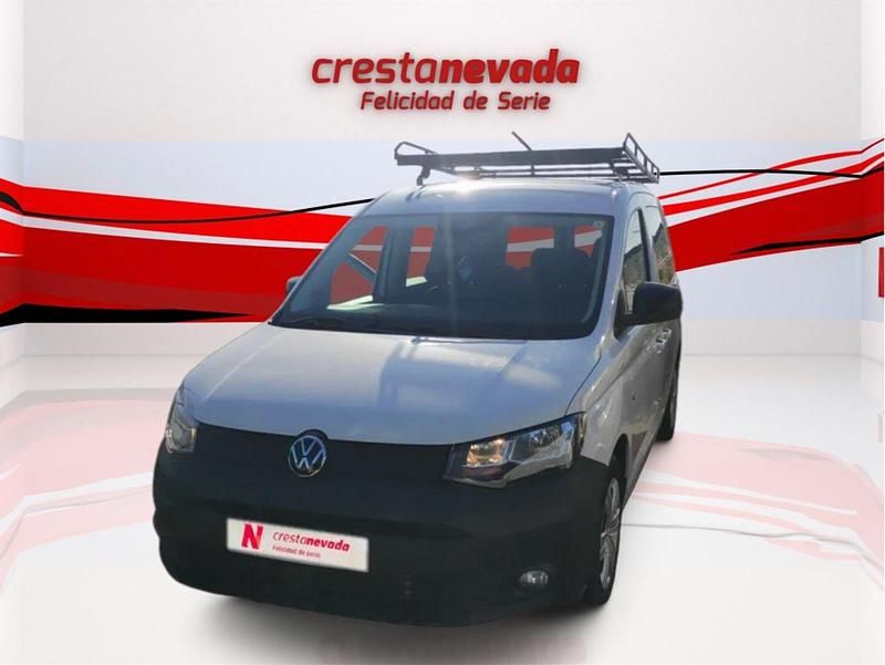 Usado VW Caddy 122 CV (89 kW) 2021 Blanco Monovolumen