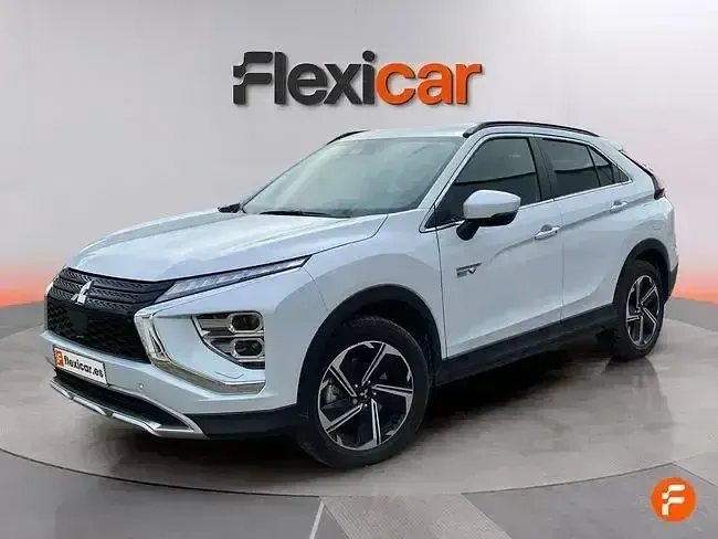 Usado Mitsubishi Eclipse Cross 188 CV (138 kW) 2024 Blanco SUV
