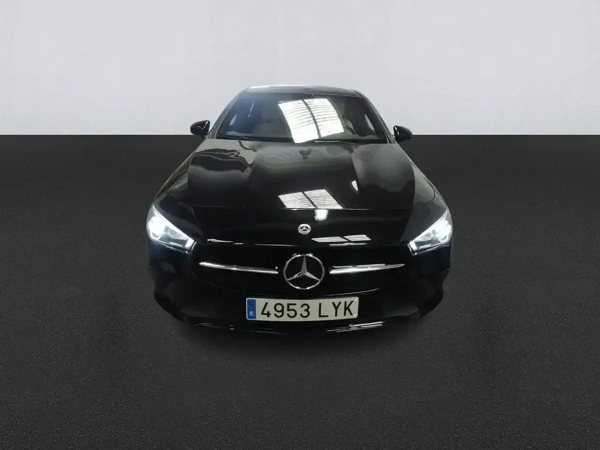 Usado Mercedes CLA200 150 CV (110 kW) 2022 Negro Coupe
