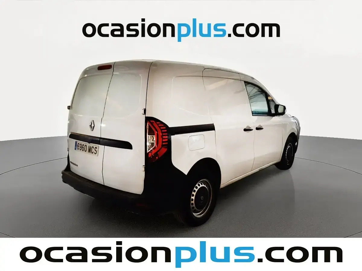 Usado Renault Kangoo 95 CV (69 kW) 2022 Blanco Monovolumen