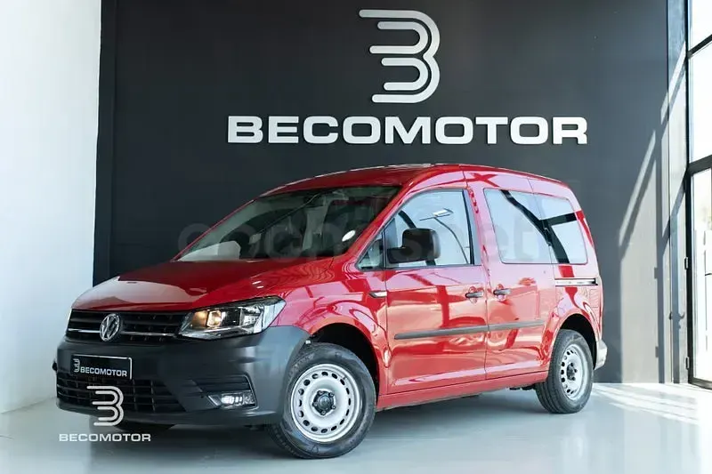 Usado VW Caddy Beach 102 CV (75 kW) 2020 Rojo Monovolumen