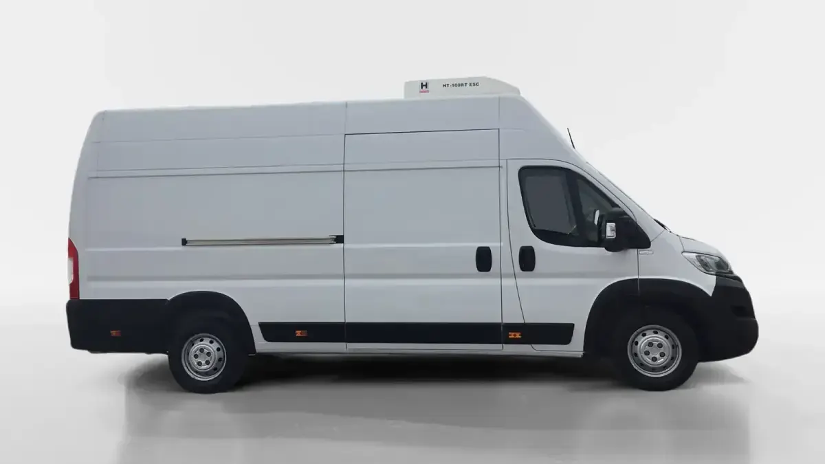 Usado Opel Movano 165 CV (121 kW) 2022 Blanco Van