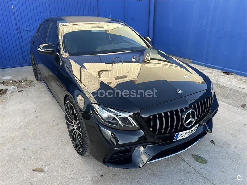Usado Mercedes E450 367 CV (269 kW) 2019 Negro Berlina