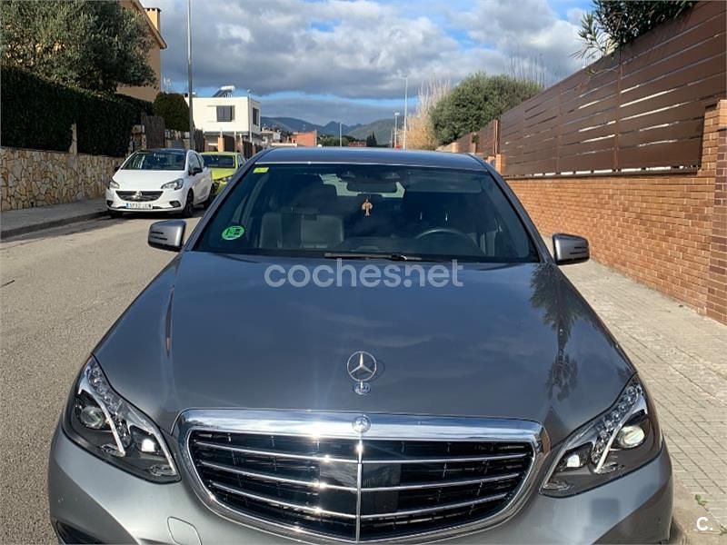 Gris / plata Usado 2014 Mercedes E350 Elegance Berlina | 26.900 € (Precio justo) - Imagen 1/4