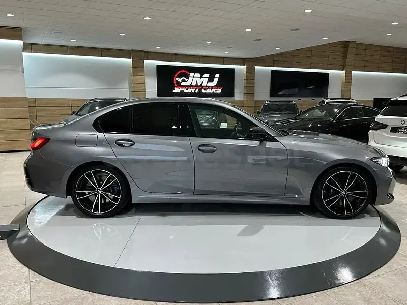 Usado BMW 320 Comfort Edition 190 CV (139 kW) 2022 Gris / plata Berlina