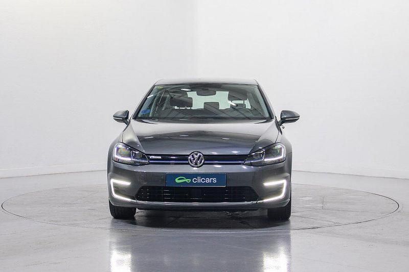 Usado VW e-Golf 100 kW (136 CV) 2020 Gris Utilitario