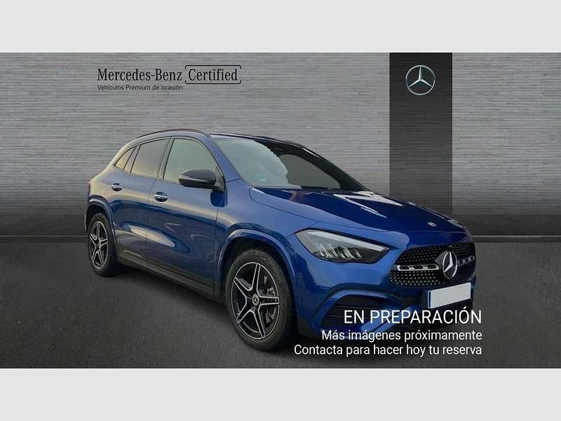 Usado Mercedes GLA200 150 CV (110 kW) 2025 Azul SUV