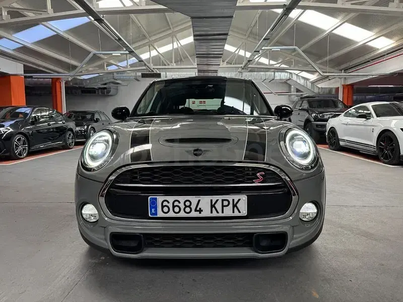 Usado Mini Cooper S 192 CV (141 kW) 2018 Gris / plata Utilitario