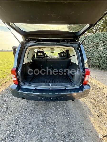 Usado Jeep Patriot Limited 140 CV (102 kW) 2009 Verde SUV