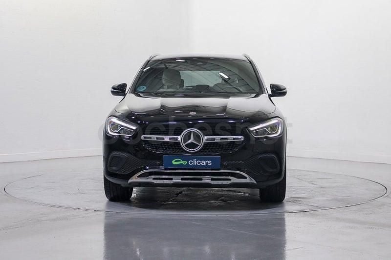 Usado Mercedes GLA200 150 CV (110 kW) 2022 Negro SUV