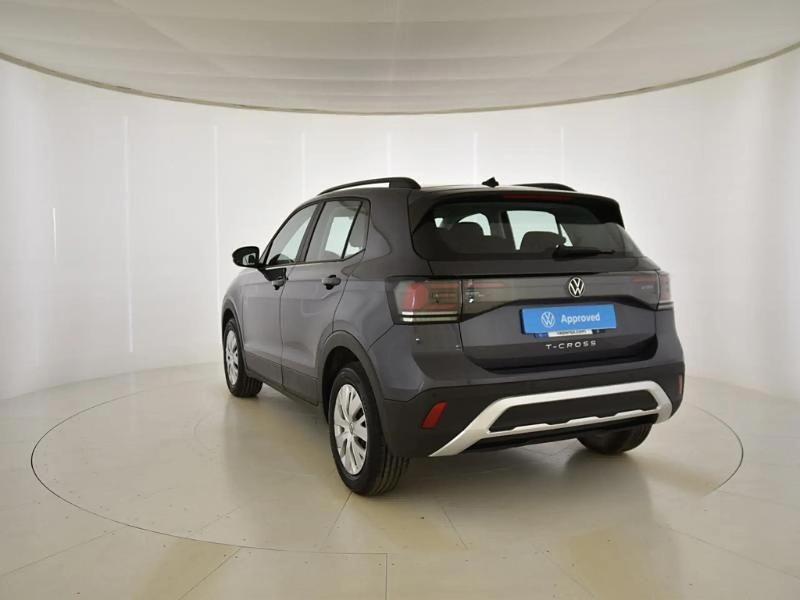 Usado VW T-Cross 95 CV (69 kW) 2024 Gris/plata SUV