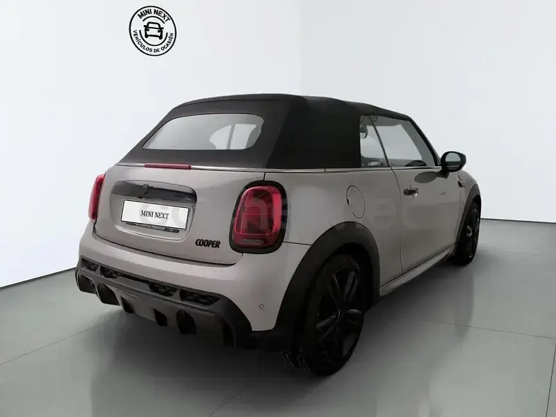 Usado Mini Cooper Cabriolet 163 CV (119 kW) 2024 Gris / plata Descapotable