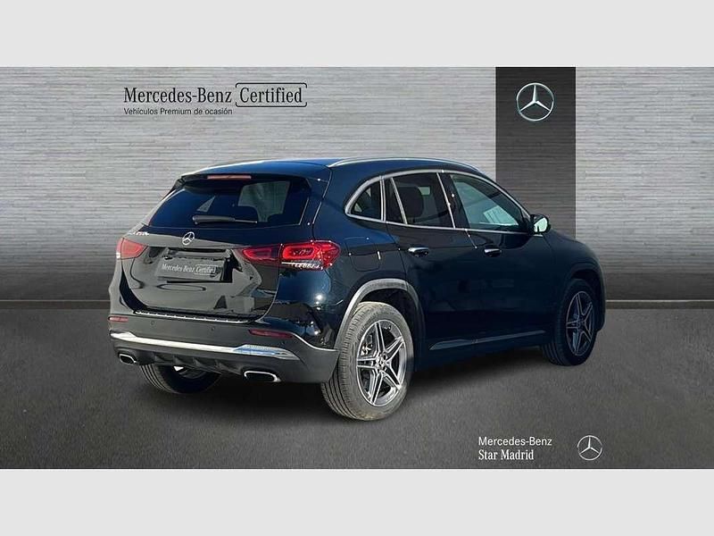 Usado Mercedes GLA250 218 CV (160 kW) 2022 Negro SUV