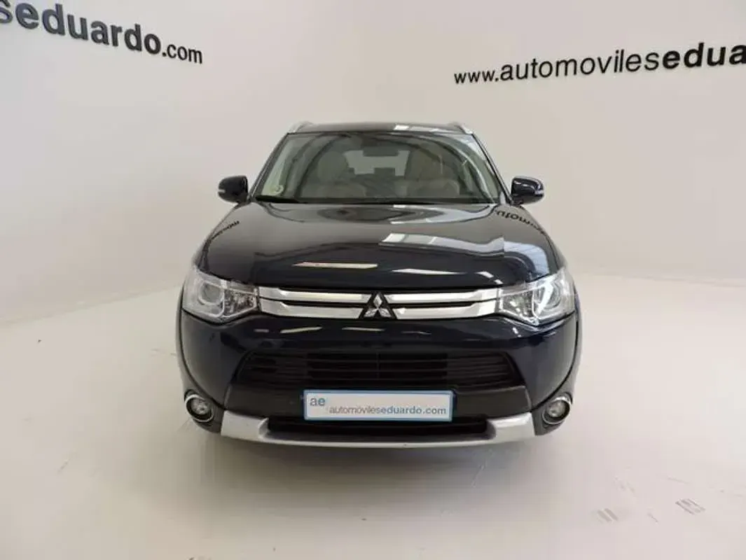Usado Mitsubishi Outlander 150 CV (110 kW) 2015 Azul SUV
