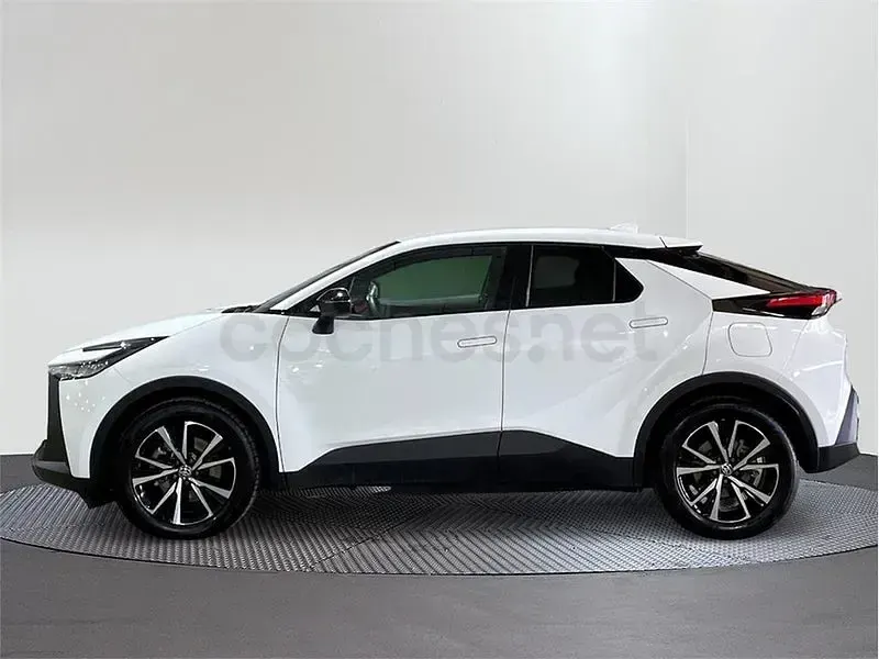 Usado Toyota C-HR Advance 223 CV (164 kW) 2025 Blanco SUV